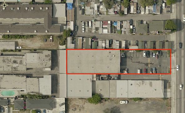 INDUSTRIAL WAREHOUSE PROPERTY FOR LEASE: 10929 S Prairie Ave, Inglewood, CA, 90303